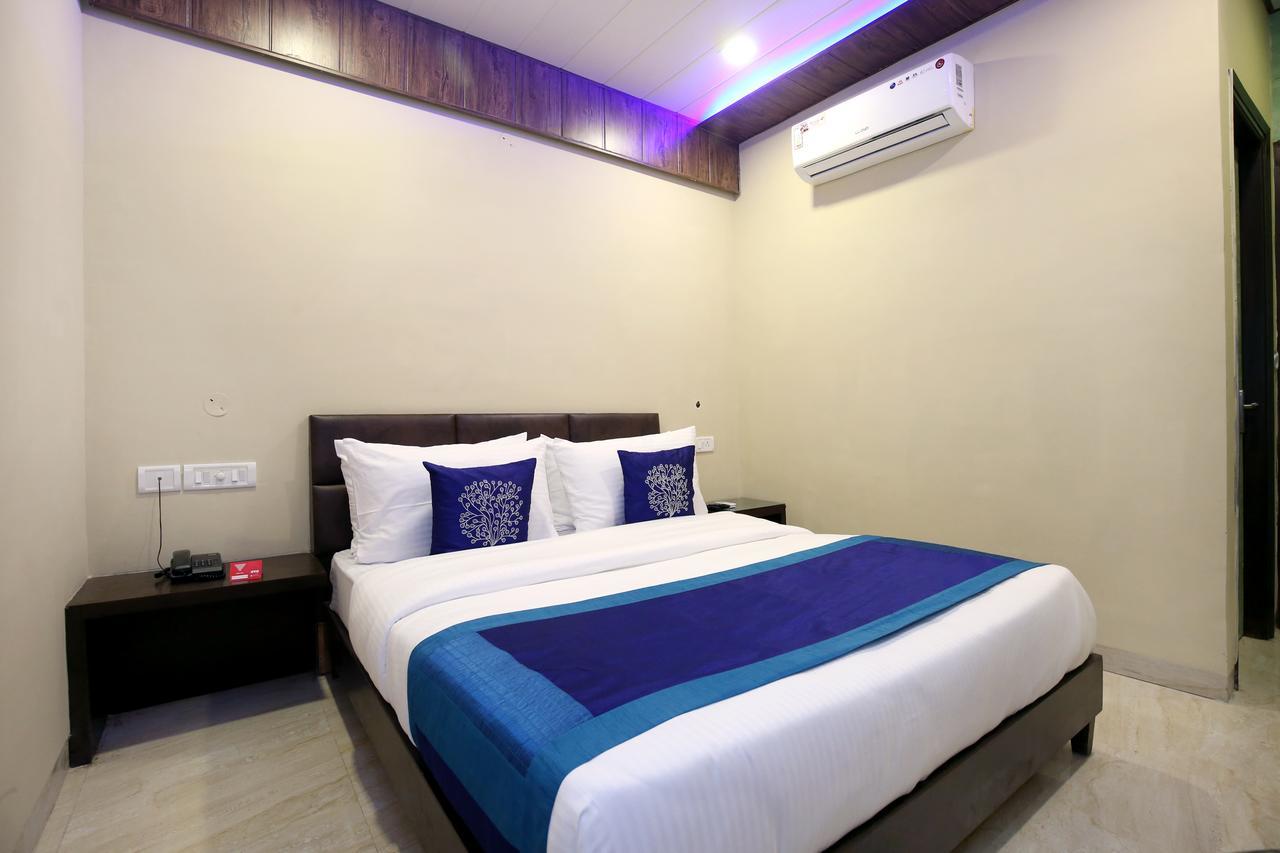 Hotel 7 Chandīgarh Εξωτερικό φωτογραφία